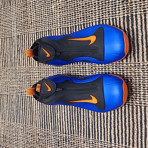 NIKE AIR FLIGHTPOSITE ONE 'KNICKS' SNEAKERS - Picture 1 of 10